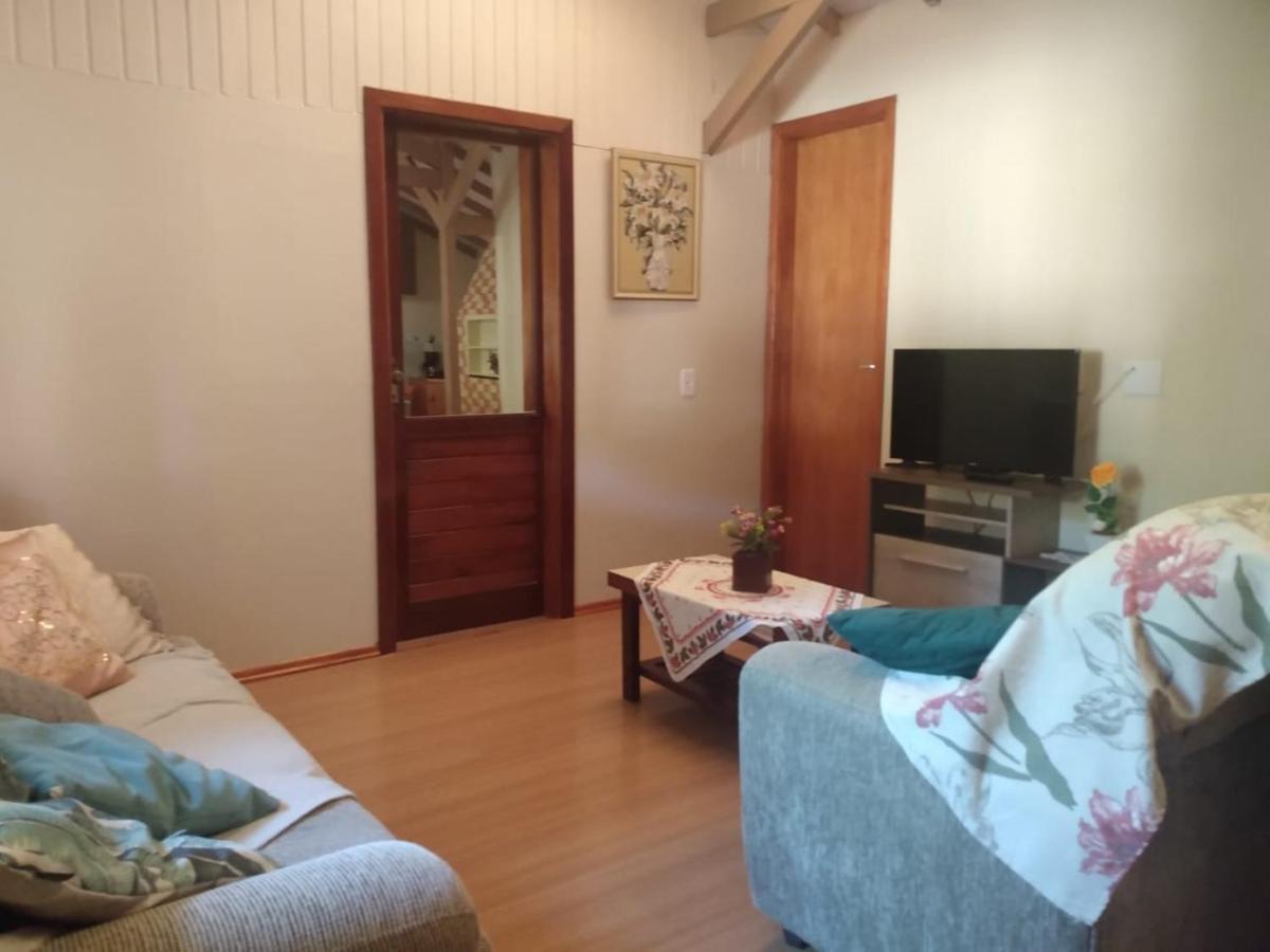 グラマド Casa Ruschel Apto 1ヴィラ エクステリア 写真